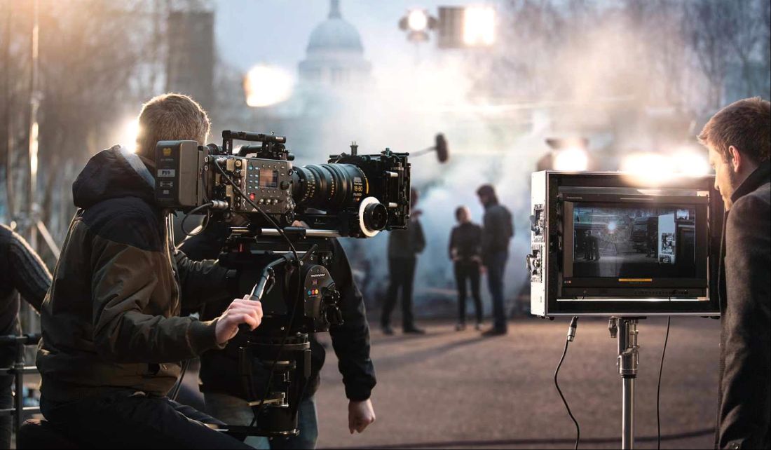 Advertisement Film Set